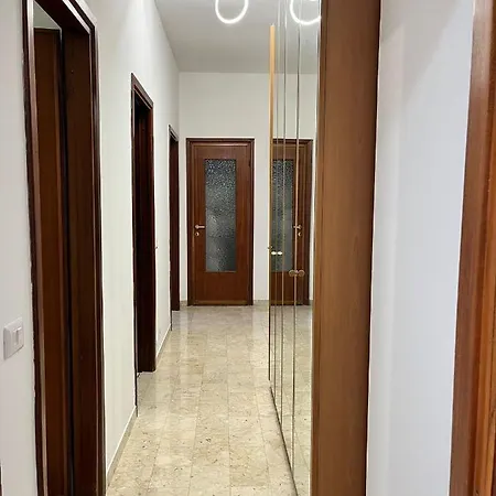 Lejlighed Casa Vittoria A Due Passi Da Milano